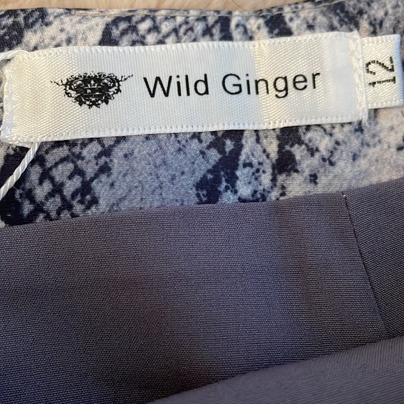 Mini skirt by Wild Ginger - Picture 4 of 6